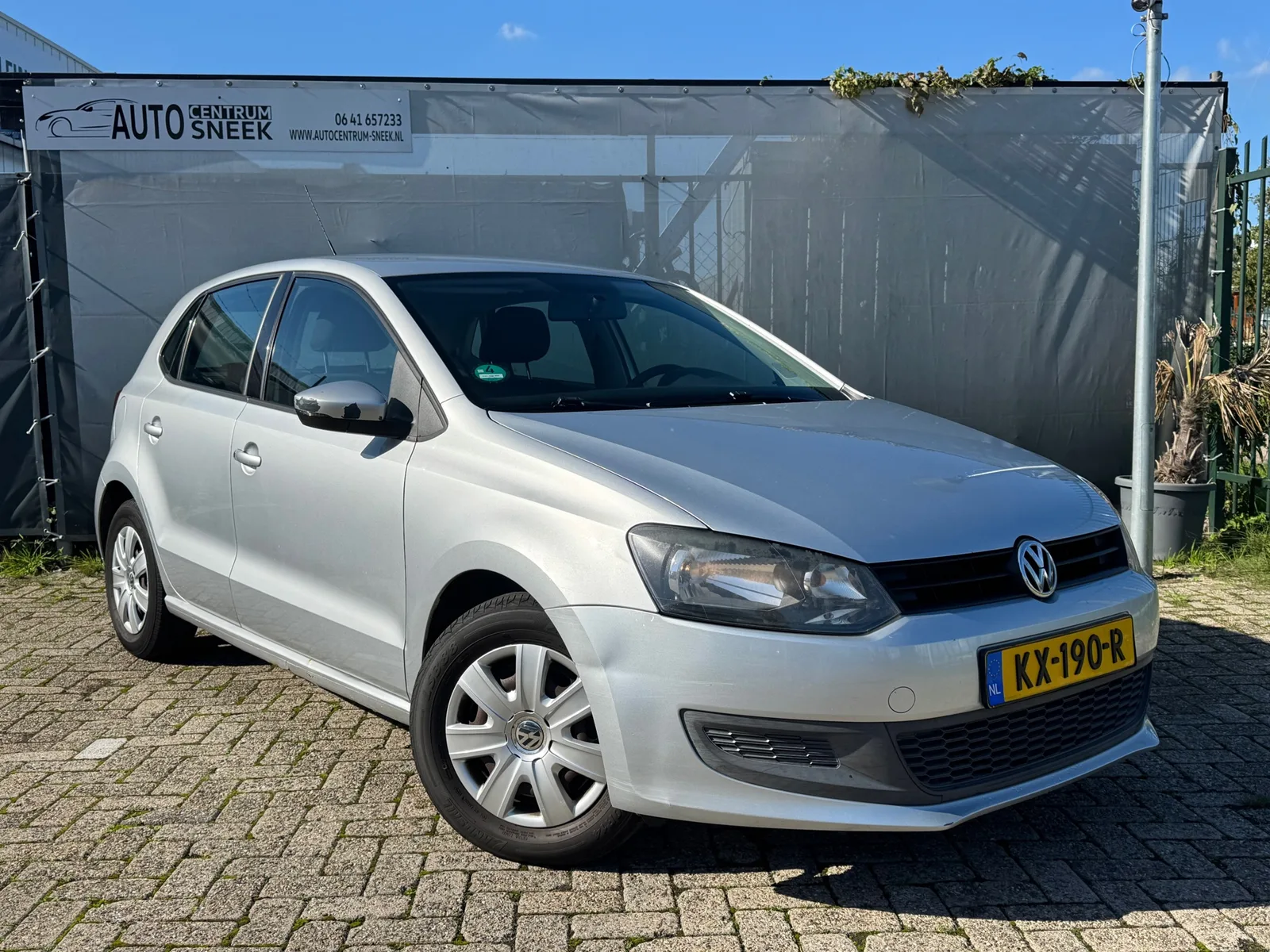 Volkswagen Polo (2011) — foto 1