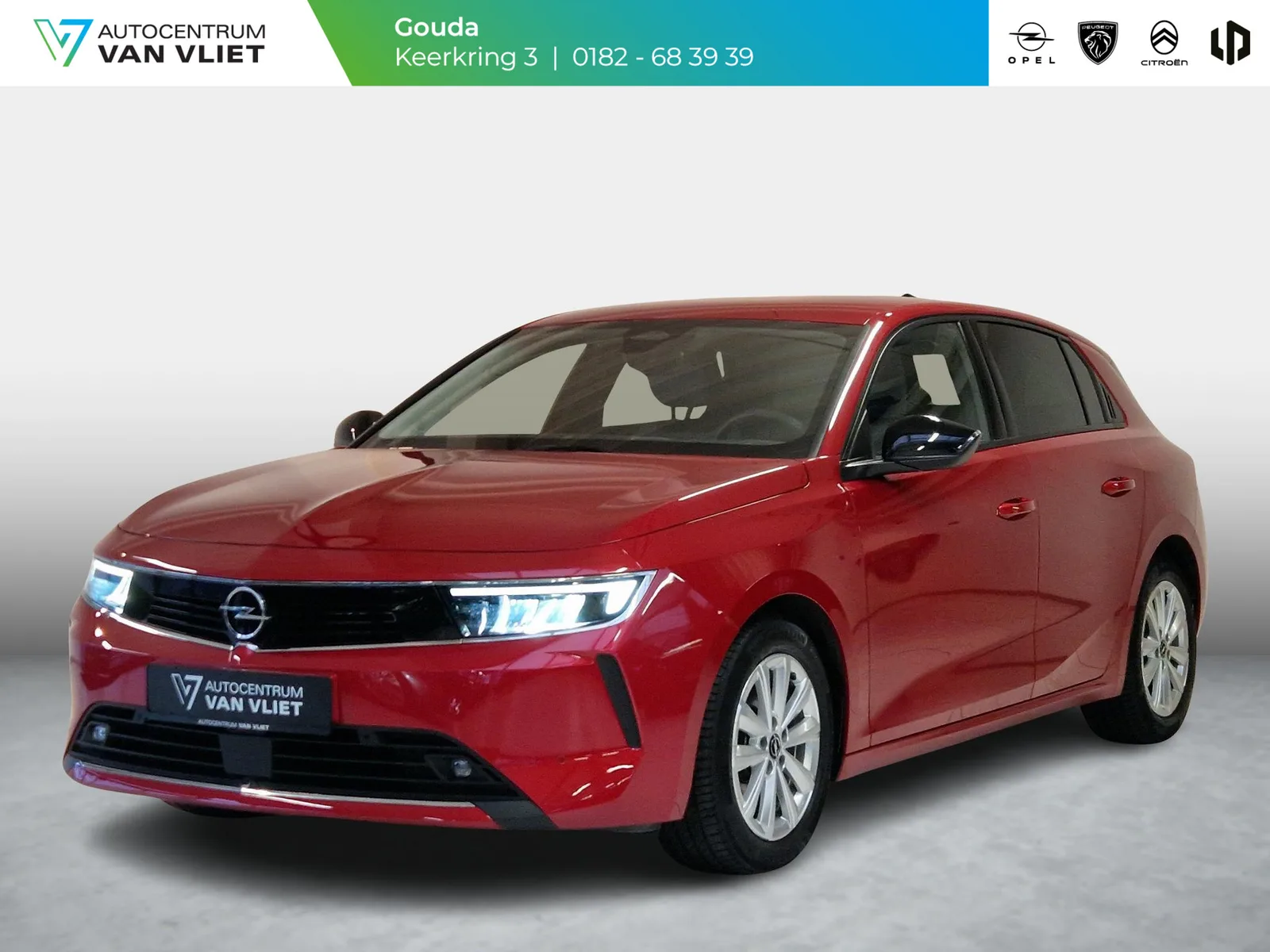 Opel Astra (2024) — foto 1