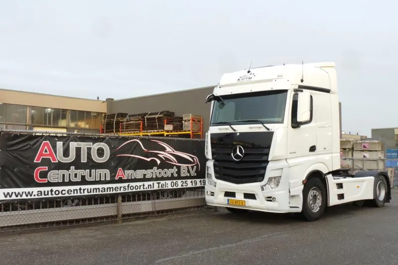 Mercedes-Benz Actros (2015)