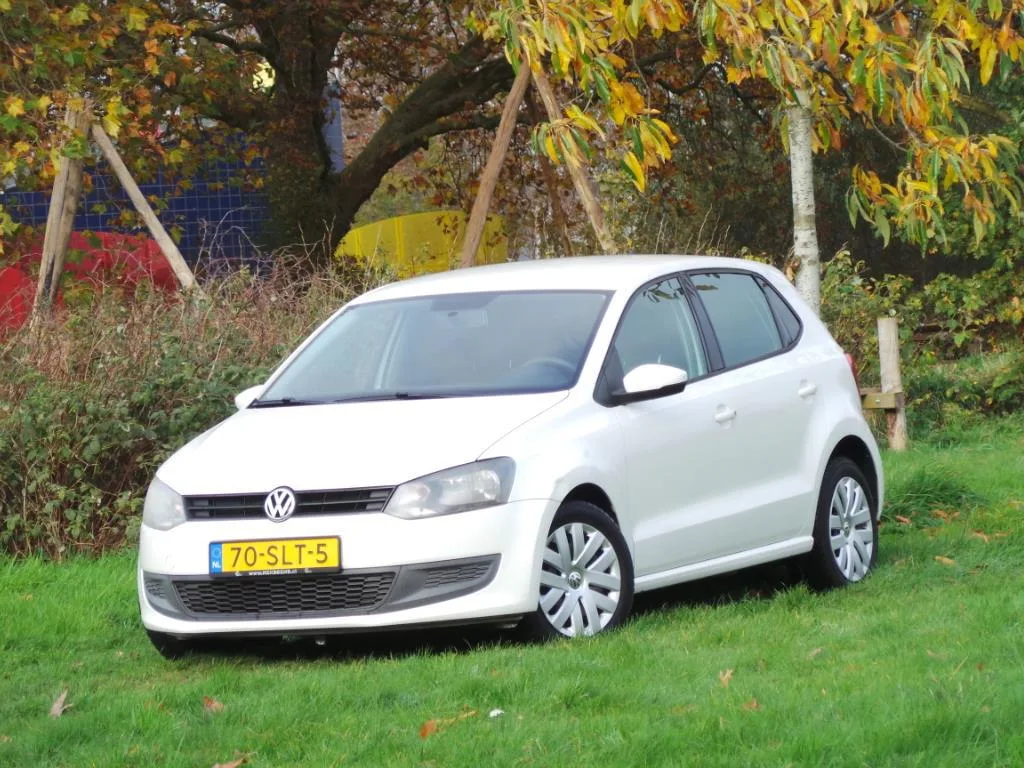 Volkswagen Polo (2011) — foto 1