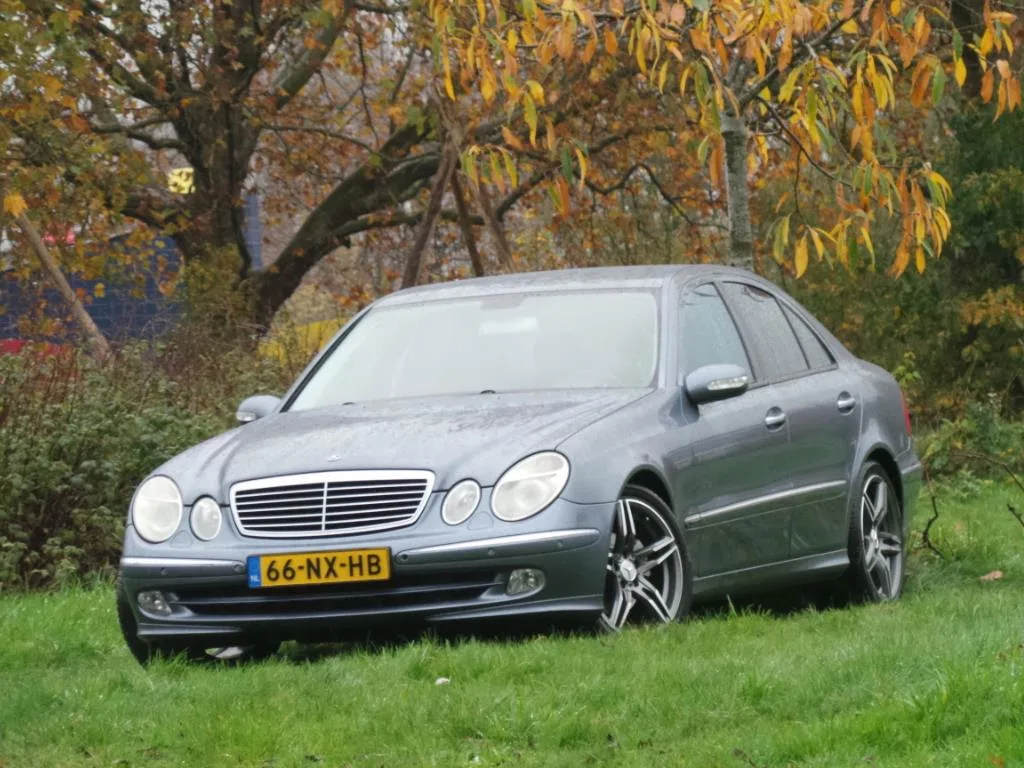 Mercedes-Benz E-Klasse (2004) — foto 1