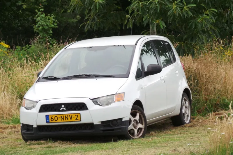 Mitsubishi Colt (2010)
