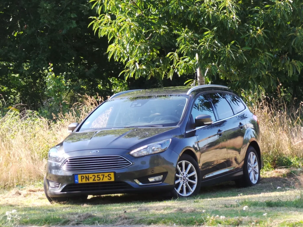 Ford Focus (2016) — foto 1