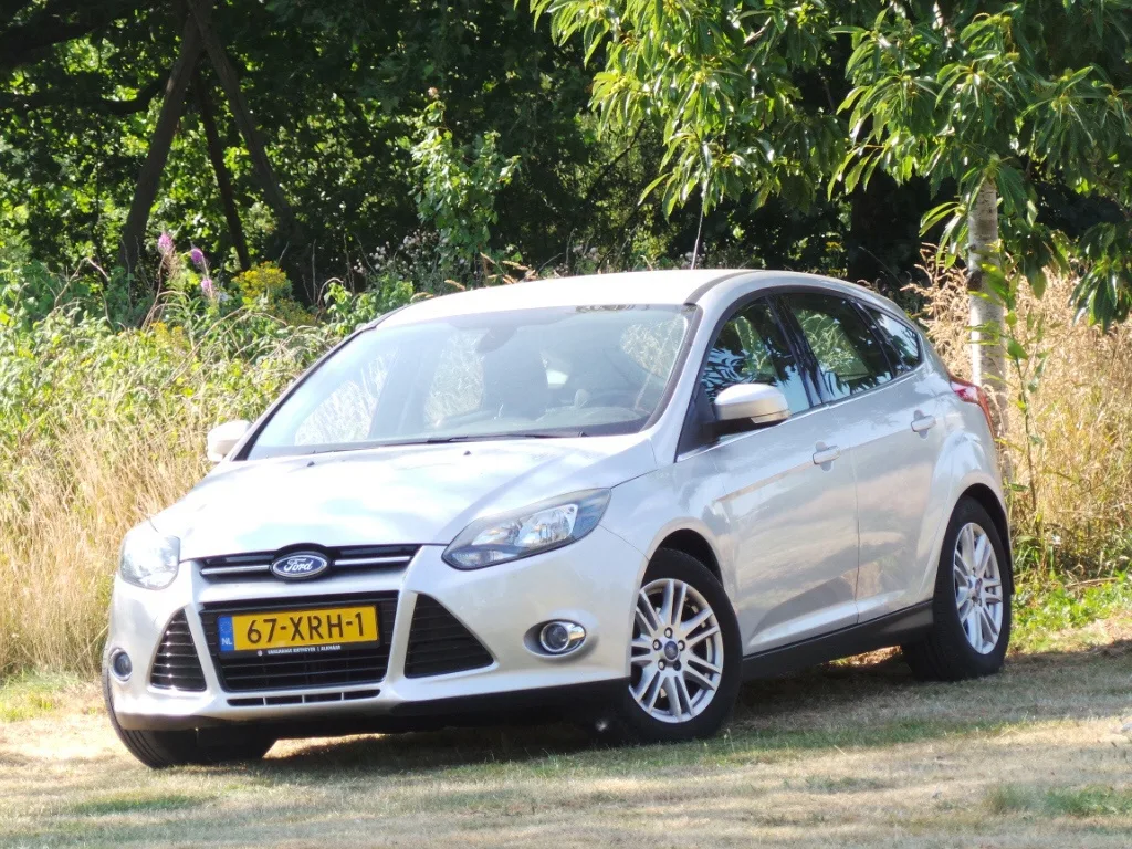 Ford Focus (2012) — foto 1