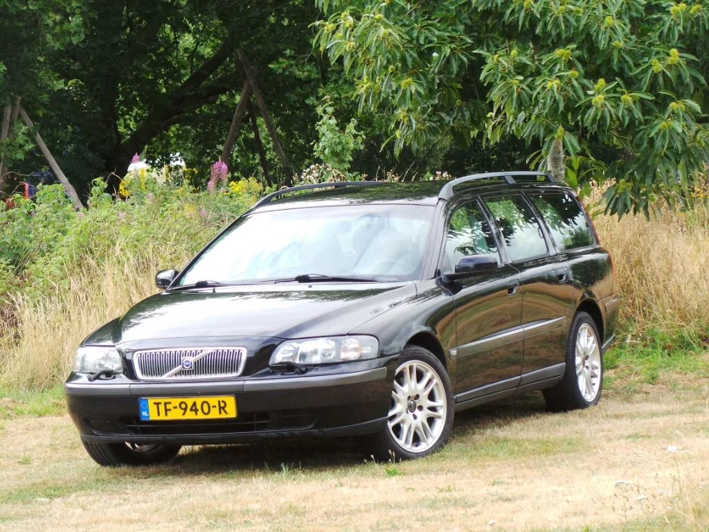 Volvo V70 (2003) — foto 1