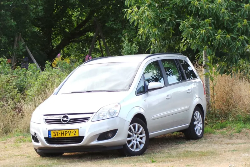Opel Zafira (2009)