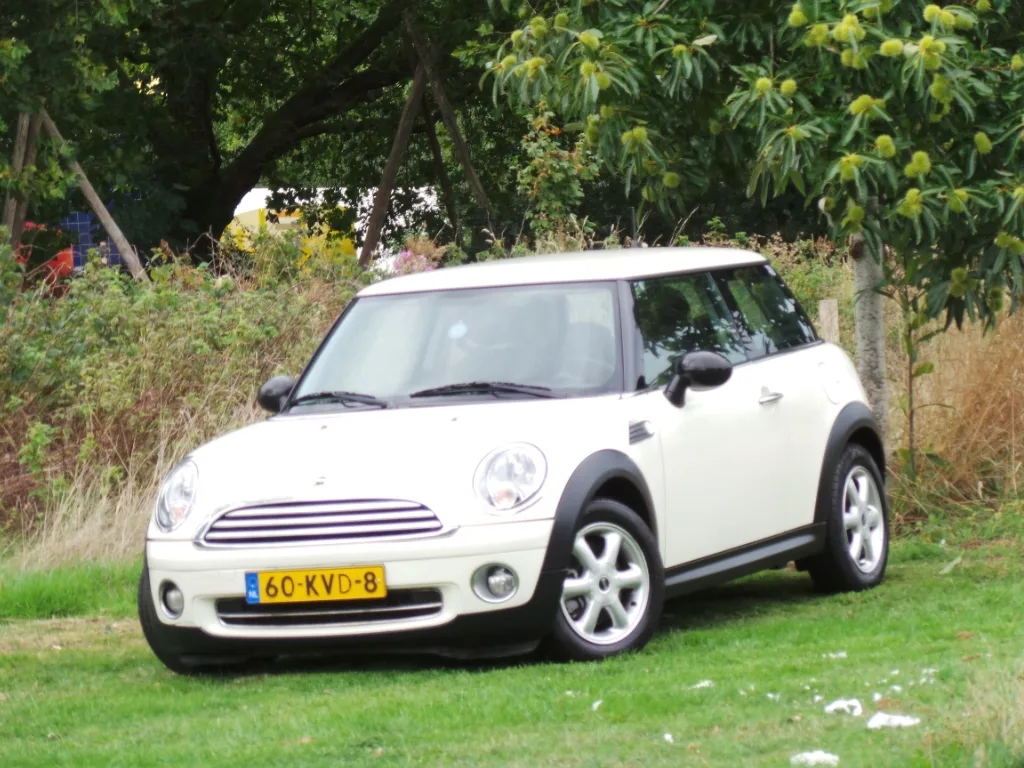 MINI One (2010) — foto 1
