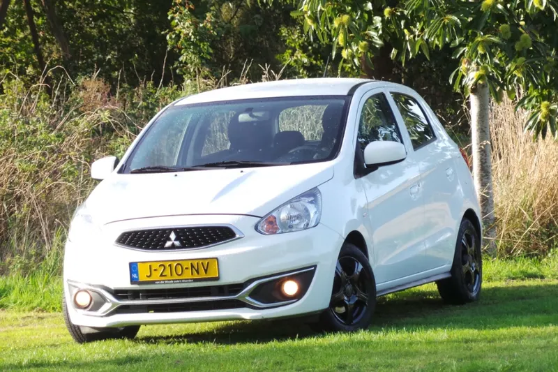 Mitsubishi Space Star (2018)