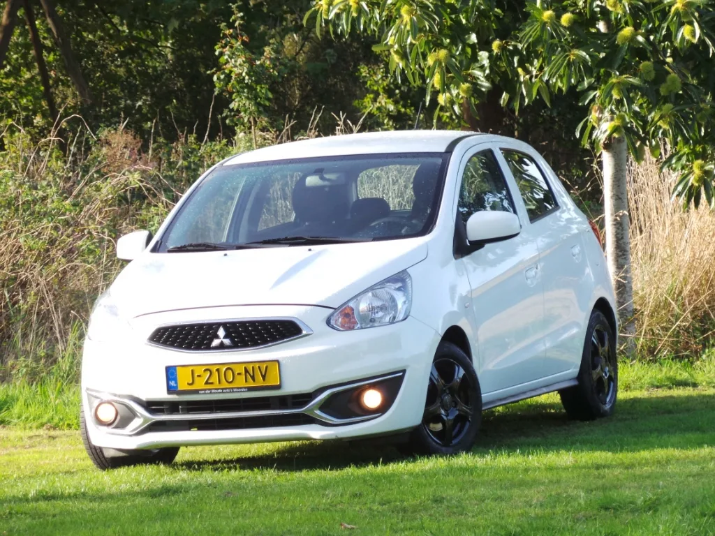 Mitsubishi Space Star (2018) — foto 1