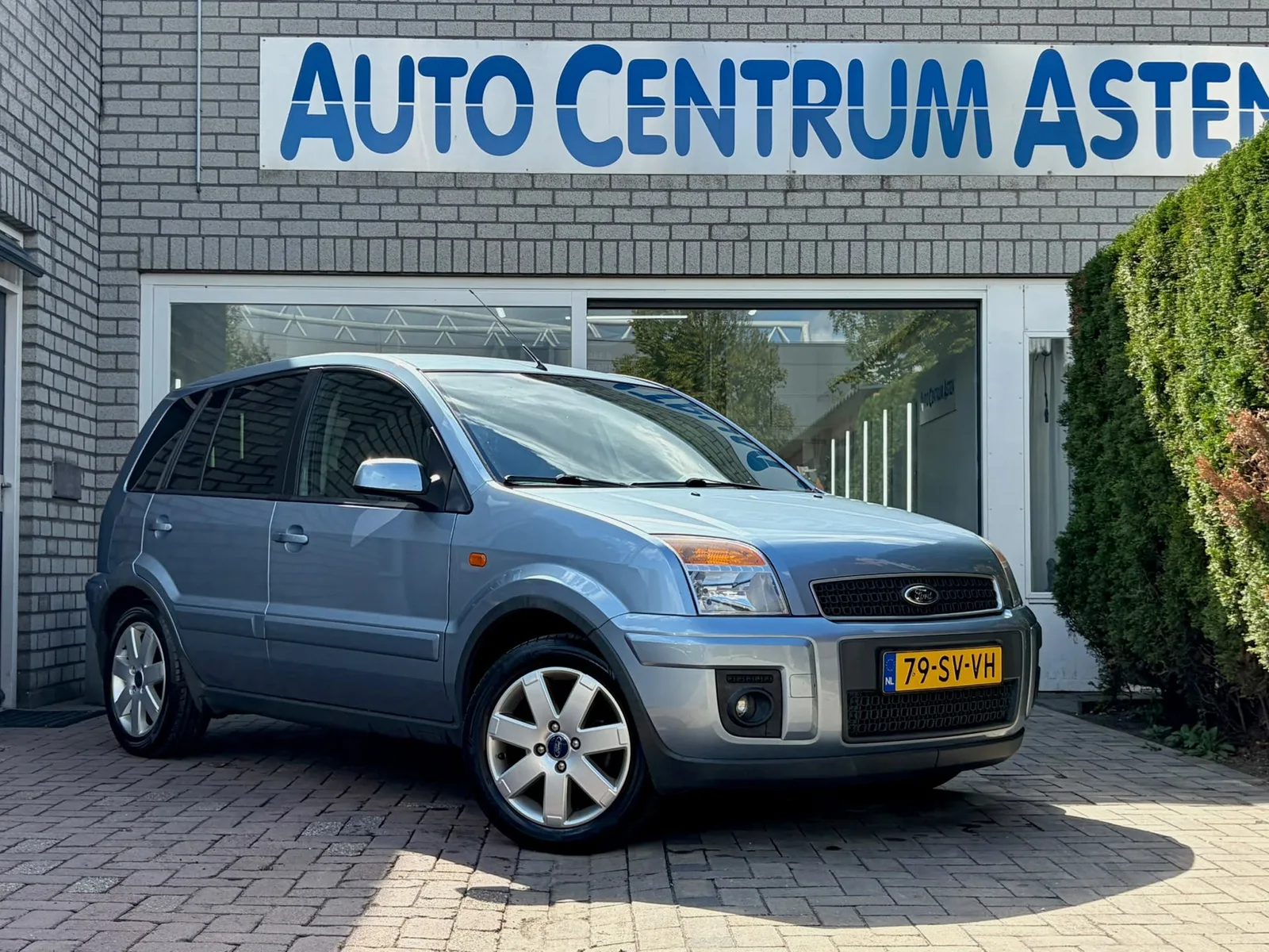 Ford Fusion (2006) — foto 1