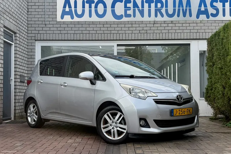 Toyota Verso (2013)