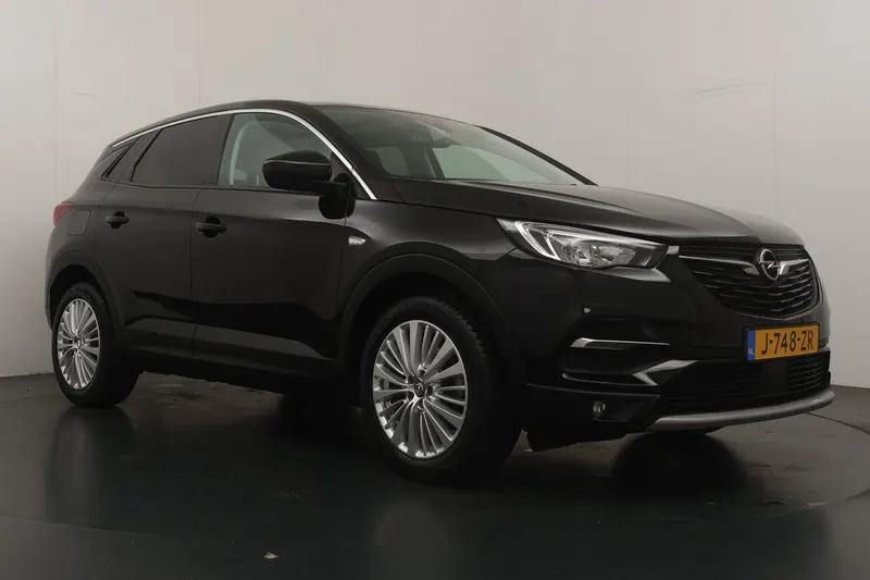Opel Grandland X (2020)