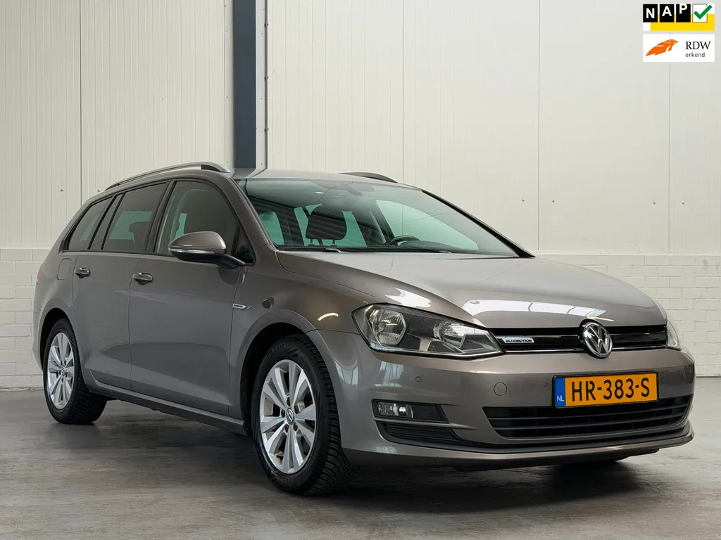 Volkswagen Golf (2015) — foto 1