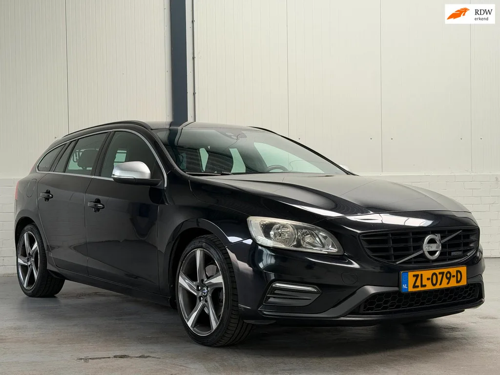 Volvo V60 (2014) — foto 1