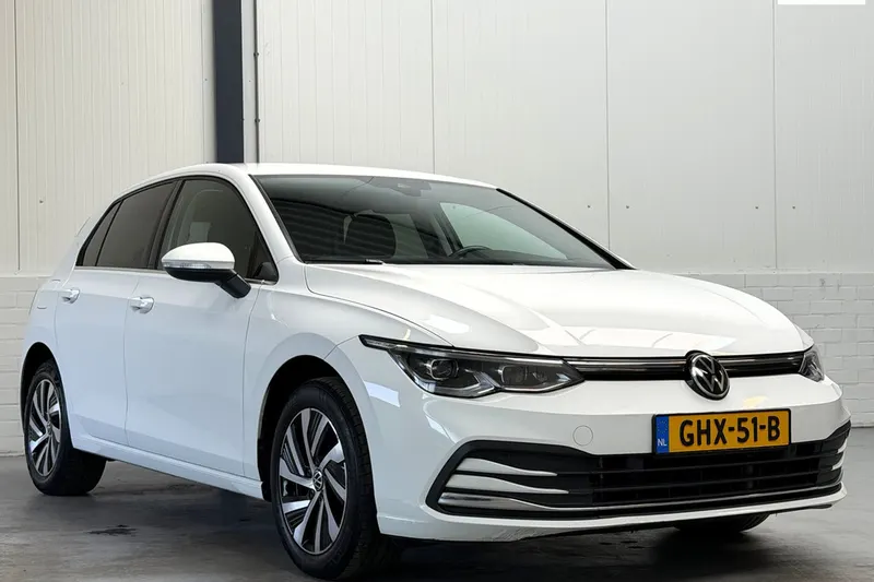 Volkswagen Golf (2020)