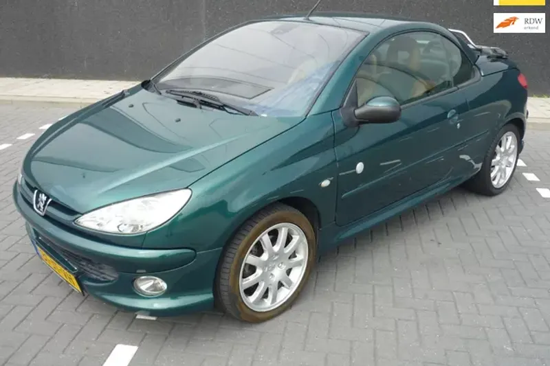 Peugeot 206 (2002)