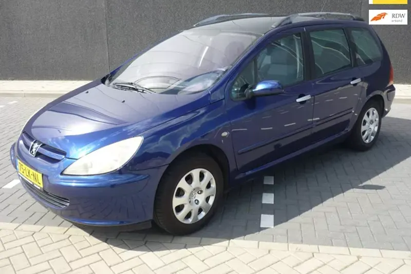Peugeot 307 (2003)