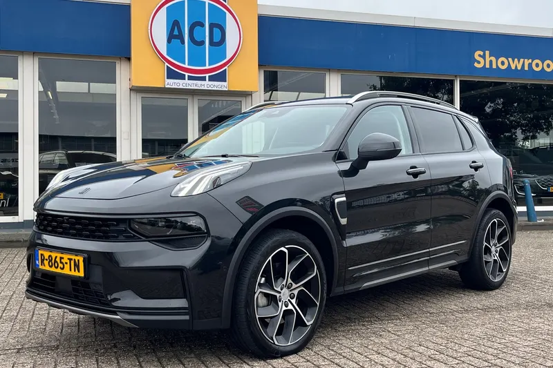 Lynk & Co 01 (2022)