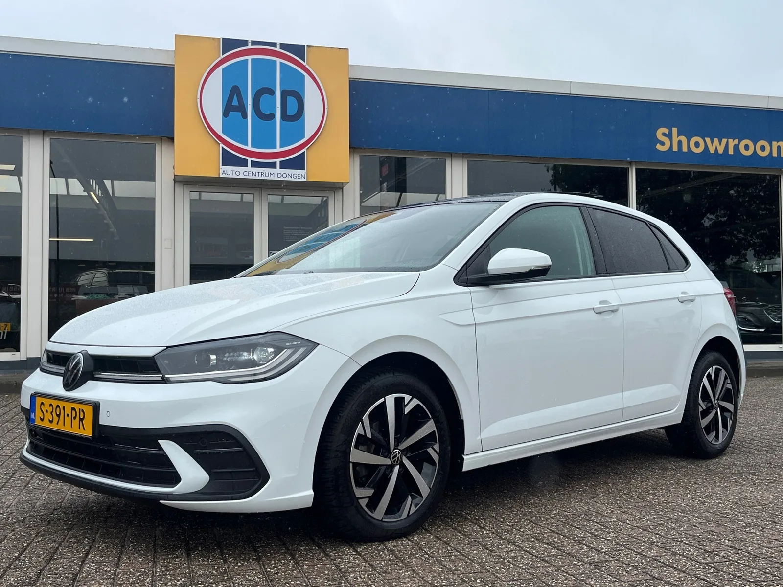 Volkswagen Polo (2023) — foto 1