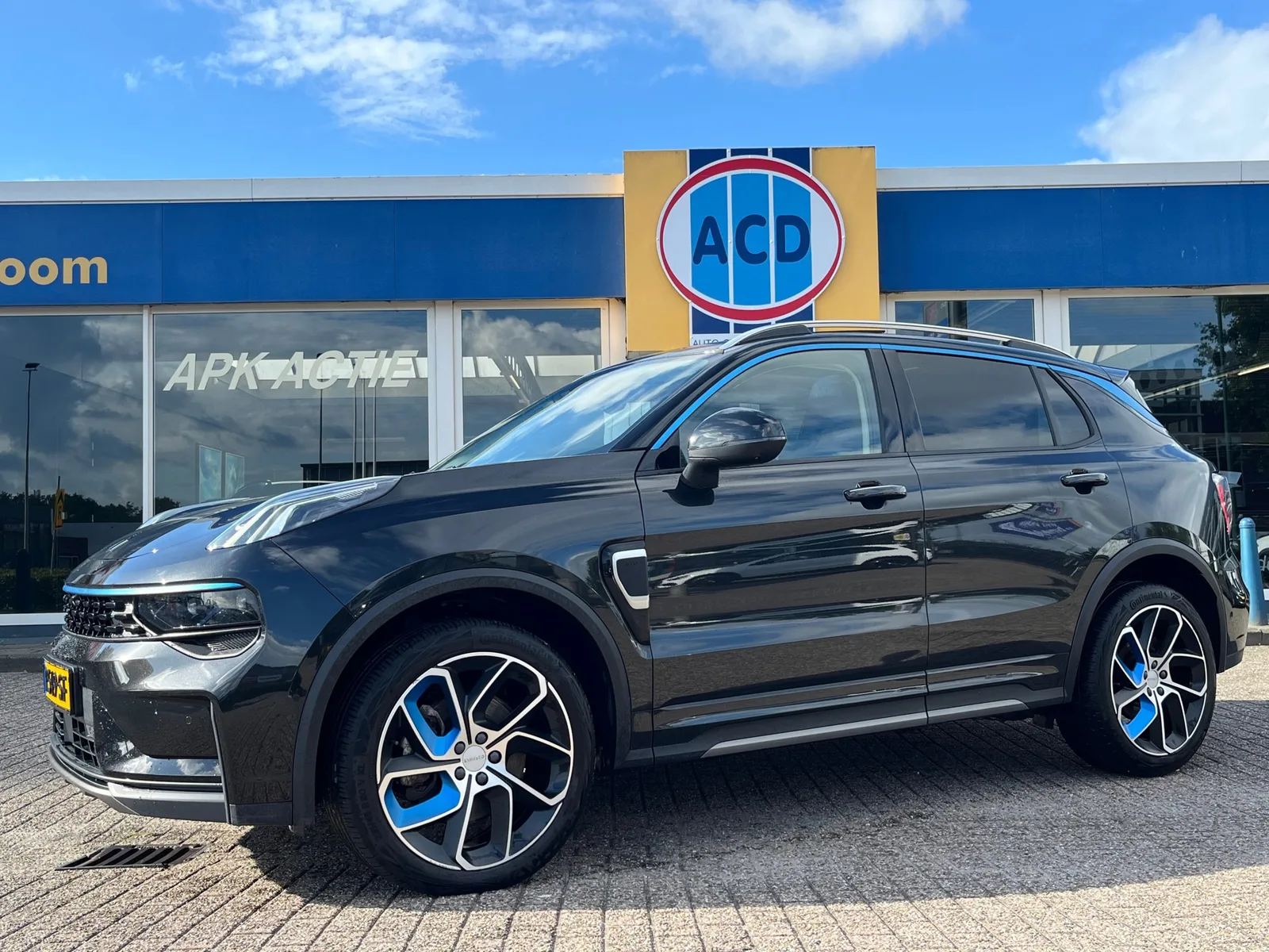Lynk & Co 01 (2022) — foto 1