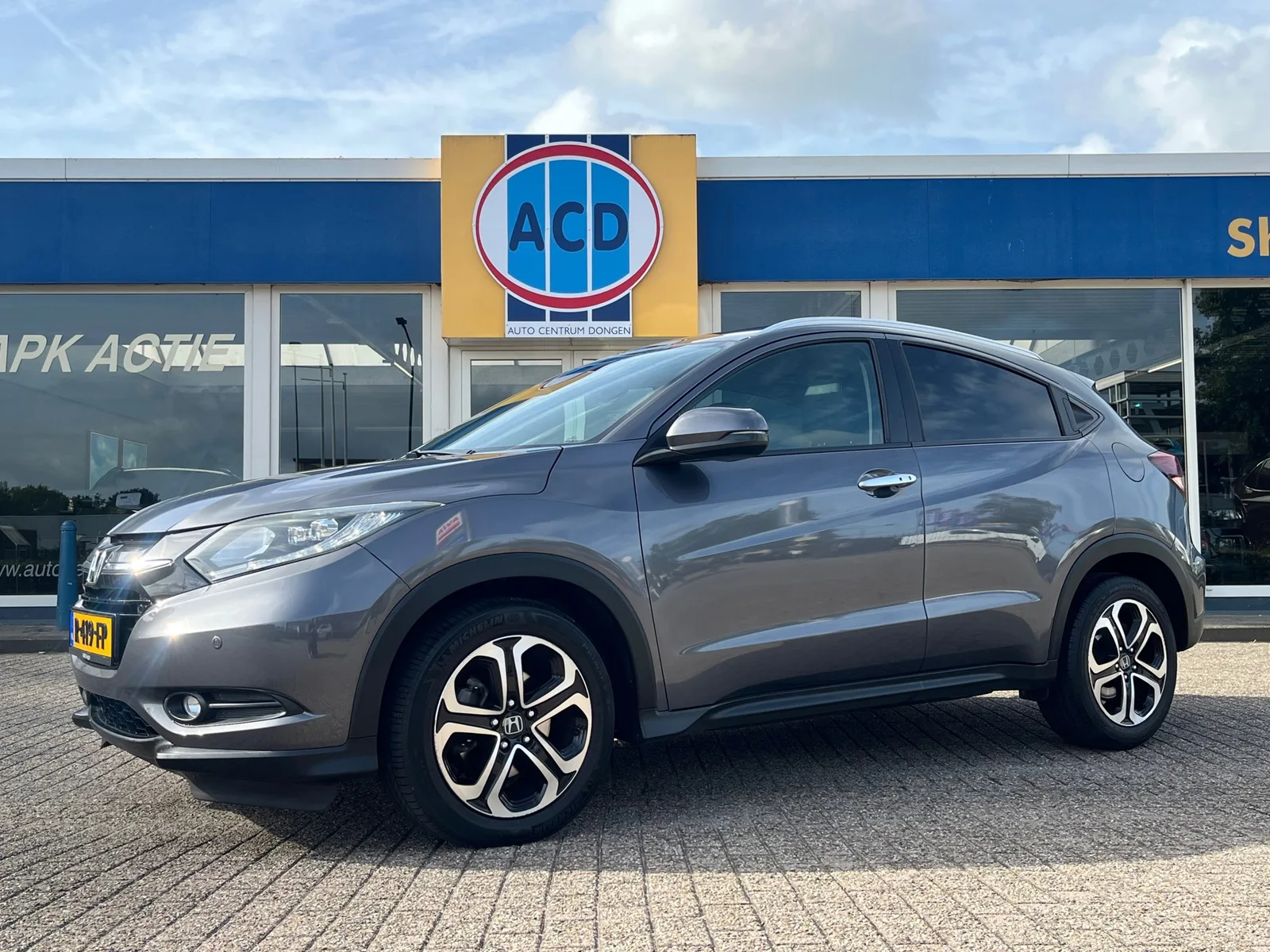 Honda HR-V (2015) — foto 1