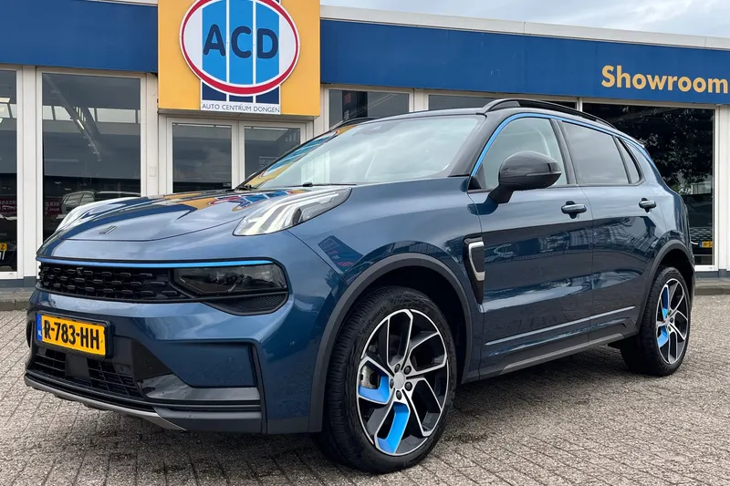 Lynk & Co 01 (2022)