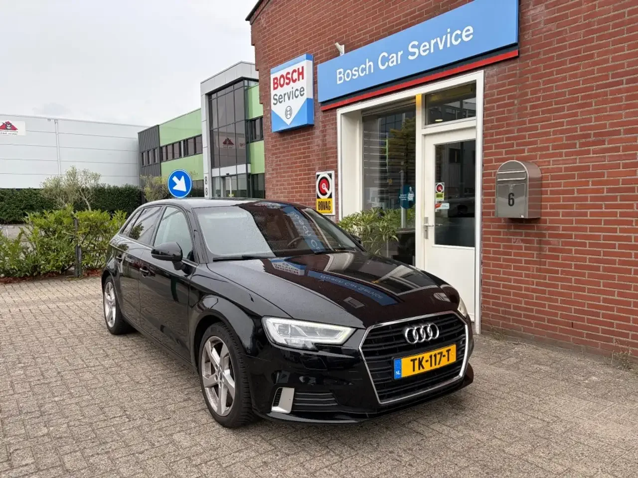 Audi A3 (2018) — foto 1