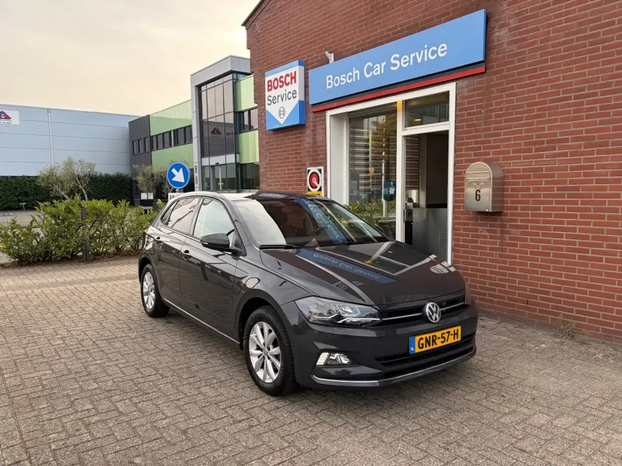 Volkswagen Polo (2018) — foto 1