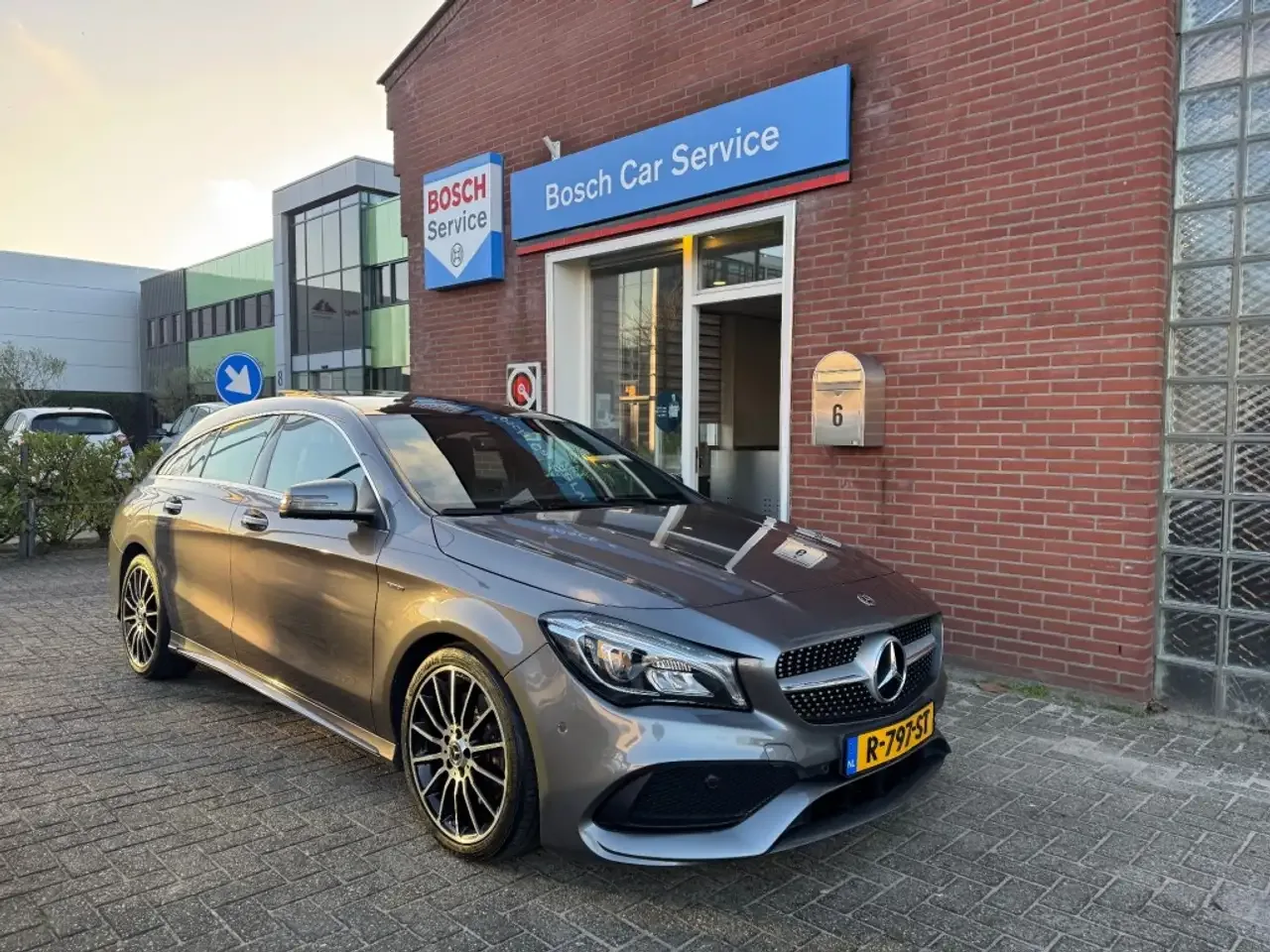 Mercedes-Benz CLA-Klasse (2018) — foto 1