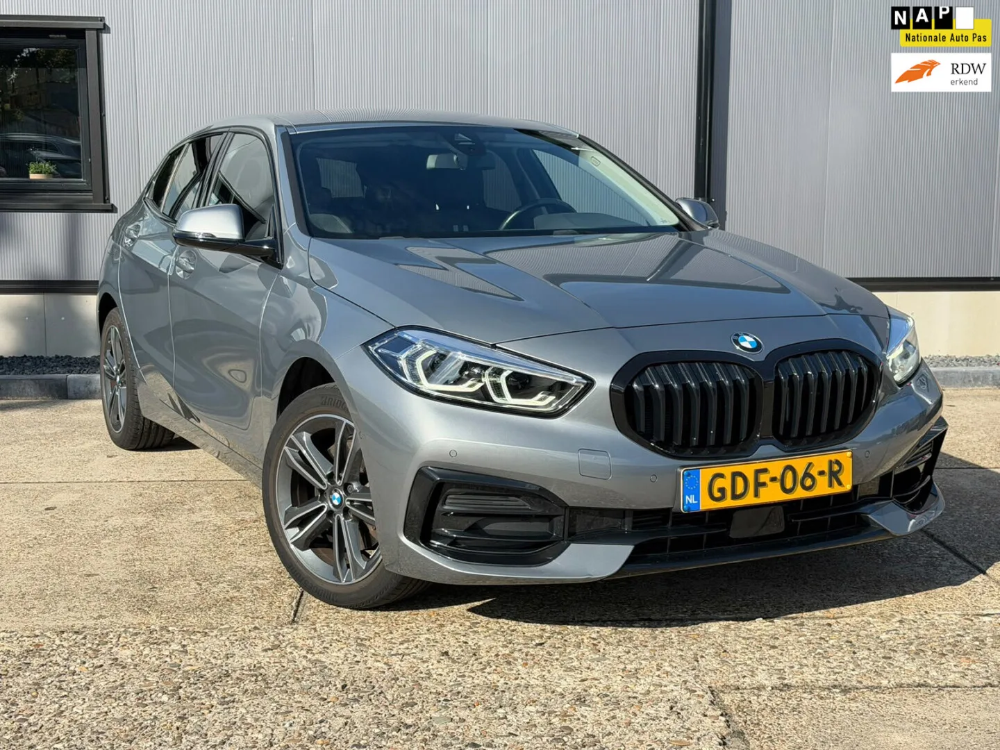 BMW 1-Serie (2024) — foto 1