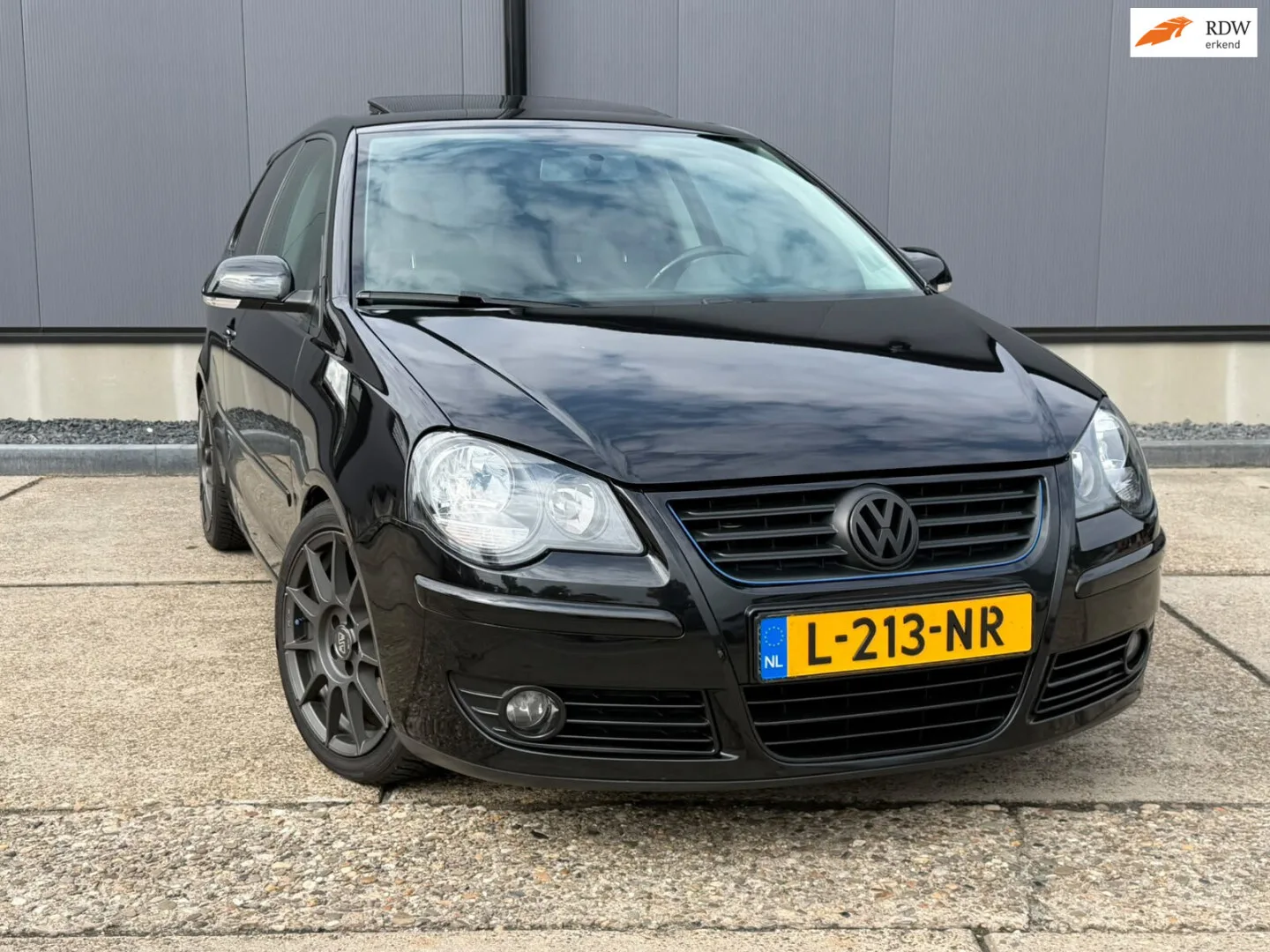 Volkswagen Polo (2005) — foto 1