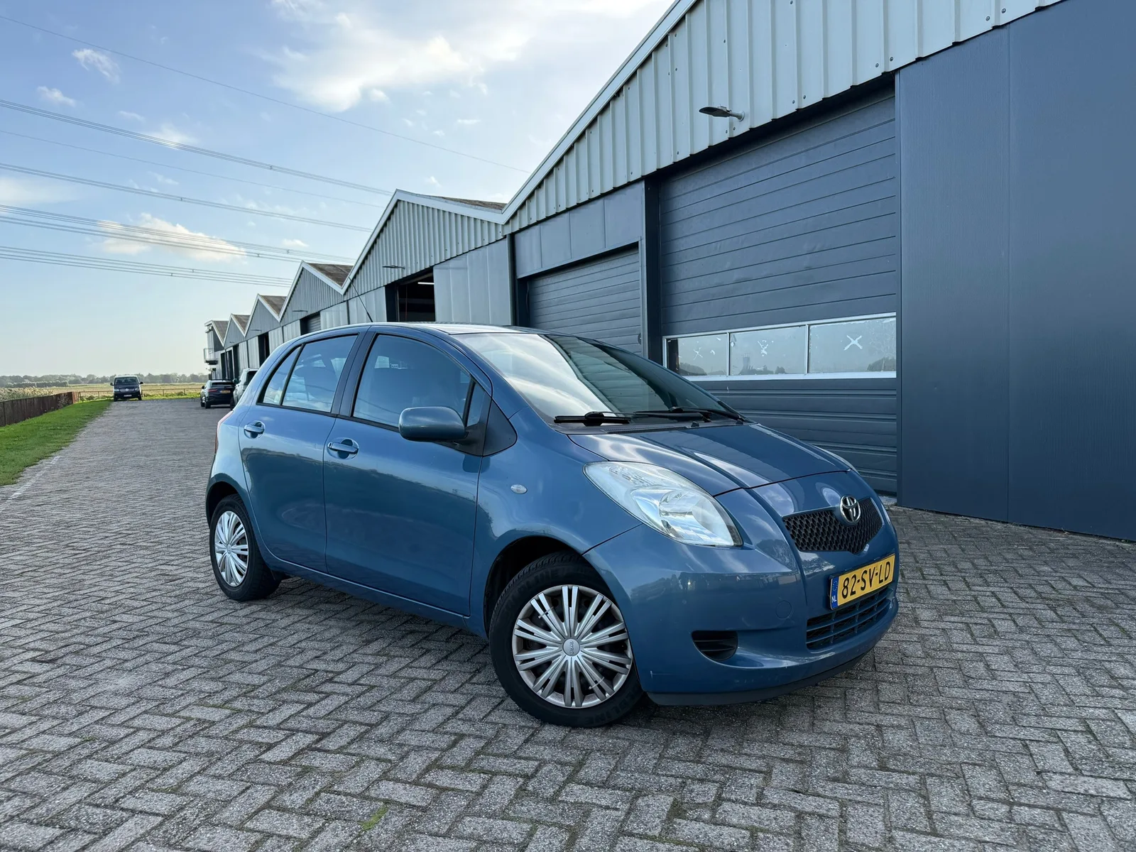 Toyota Yaris (2006) — foto 1