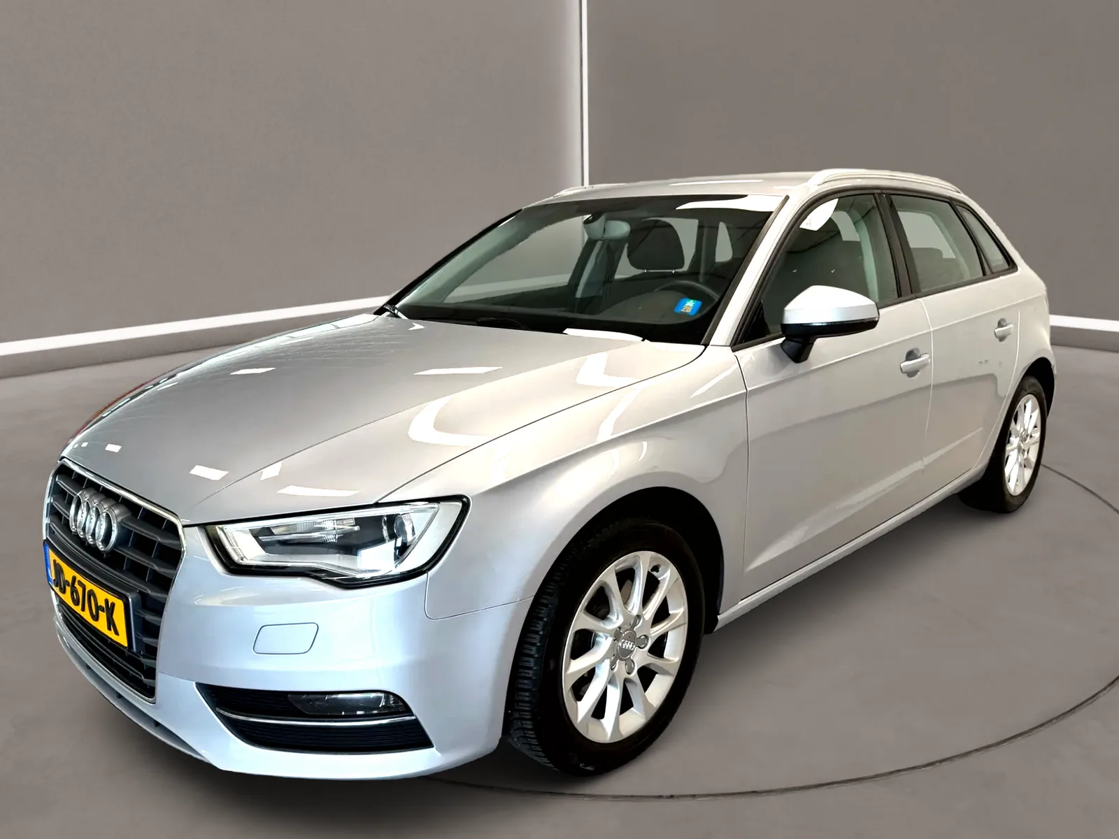 Audi A3 (2014) — foto 1