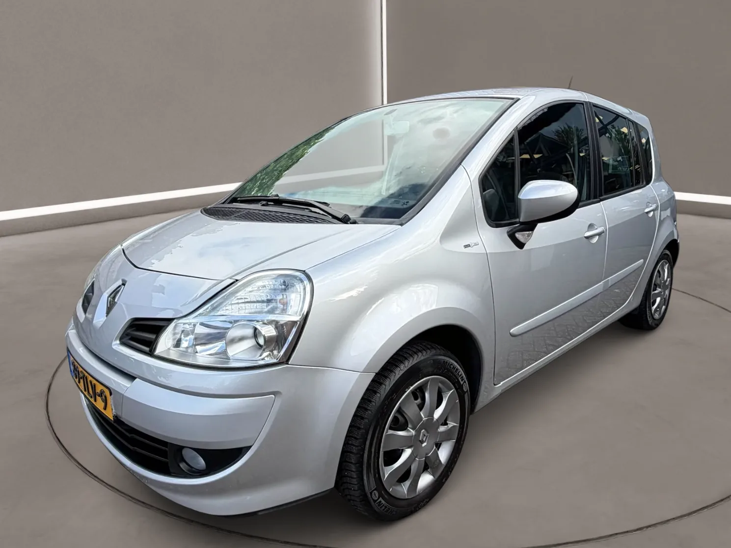 Renault Grand Modus (2012) — foto 1