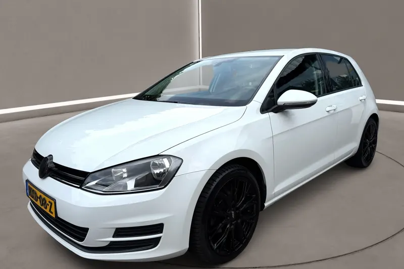 Volkswagen Golf (2016)