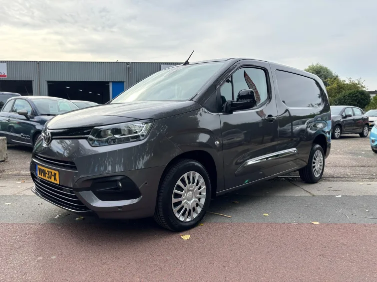 Toyota Proace (2022) — foto 1
