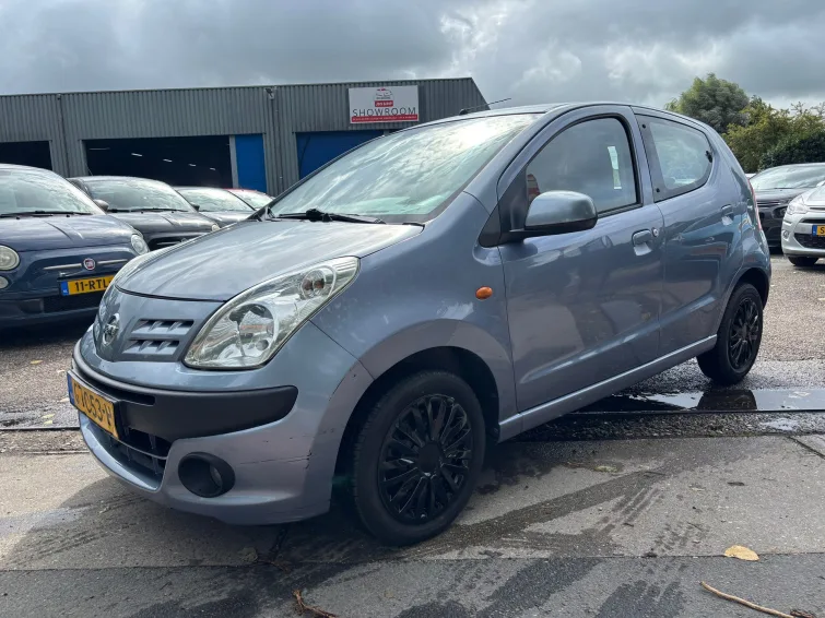 Nissan Pixo (2009) — foto 1