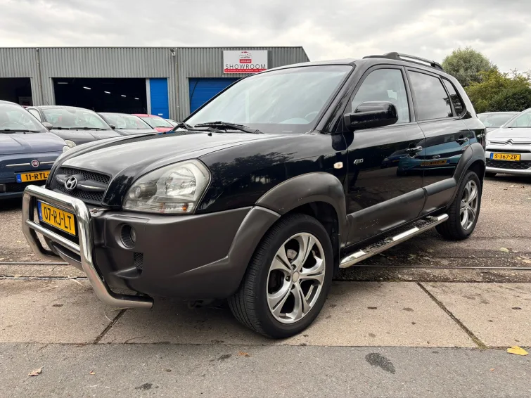 Hyundai Tucson (2005) — foto 1
