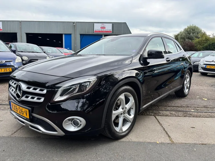 Mercedes-Benz GLA-Klasse (2019) — foto 1
