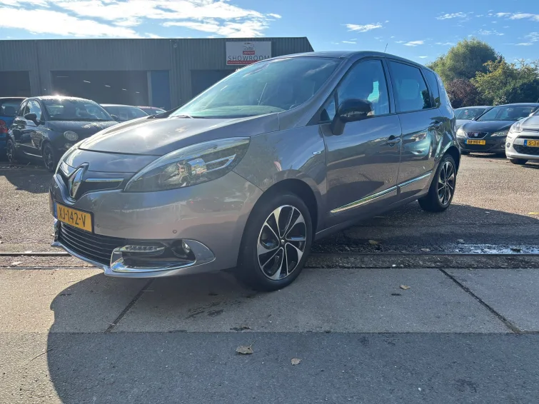 Renault Scénic (2014) — foto 1