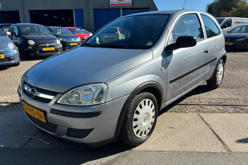 Opel Corsa (2005)