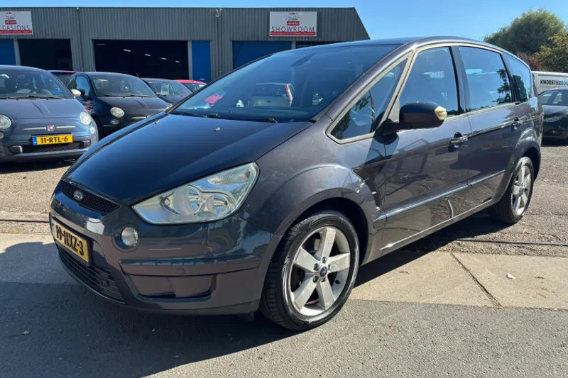Ford S-Max (2009)