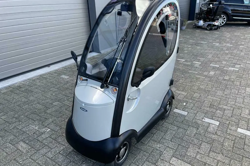 Mango Napolion Scootmobiel In Nieuw Staat Overdekt (2019)