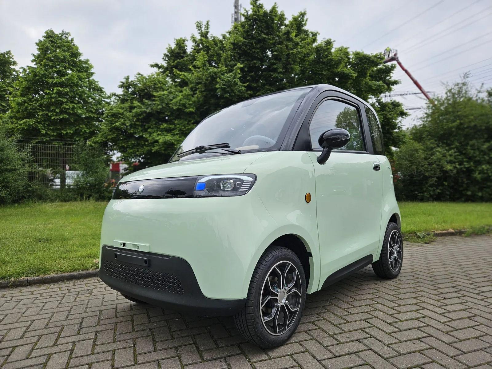 E-Tors Skyliner (2026) — foto 1