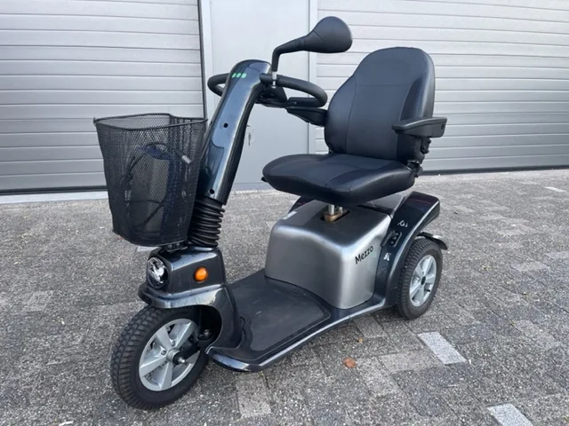 Life & Mobility Mezzo (2019) — foto 1