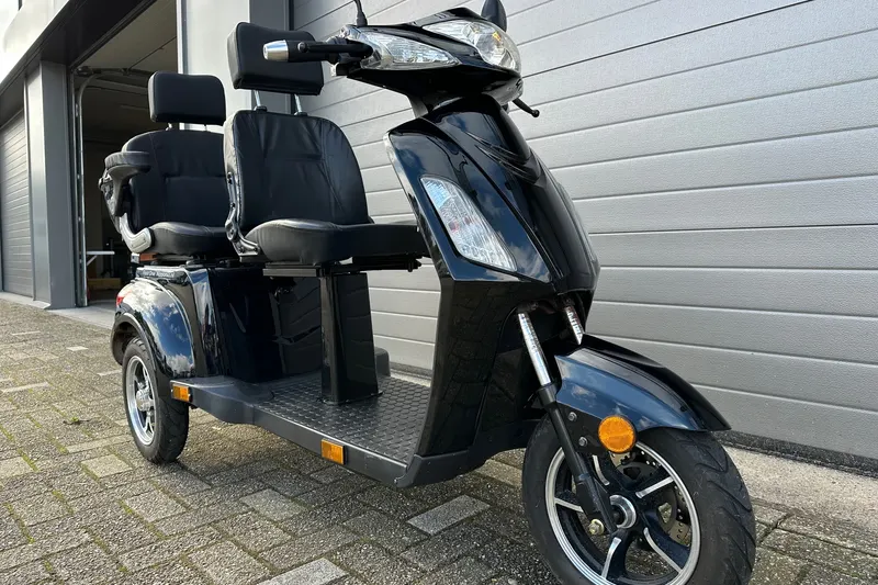 Toyota Fast (2010)