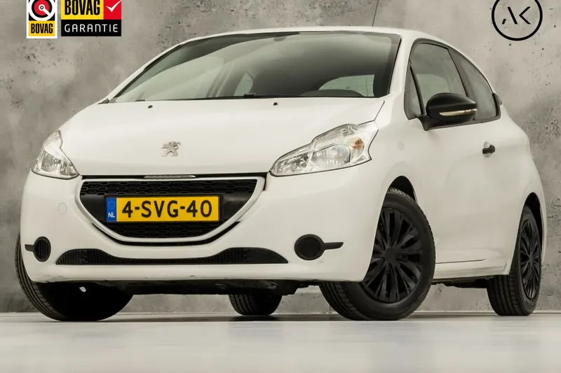 Peugeot 208 (2013)