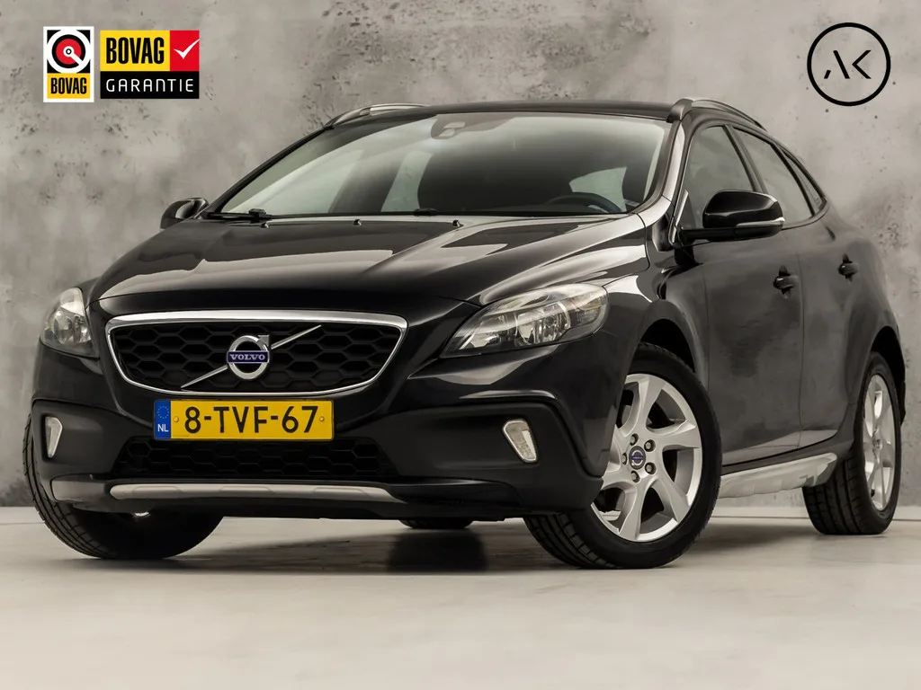 Volvo V40 Cross Country (2014) — foto 1
