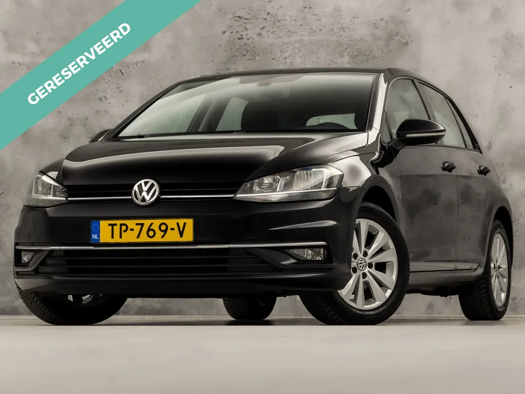 Volkswagen Golf (2018) — foto 1