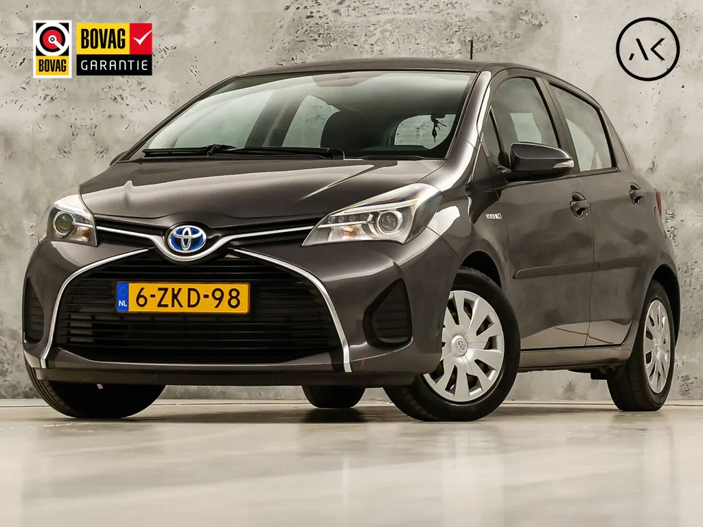 Toyota Yaris (2015) — foto 1